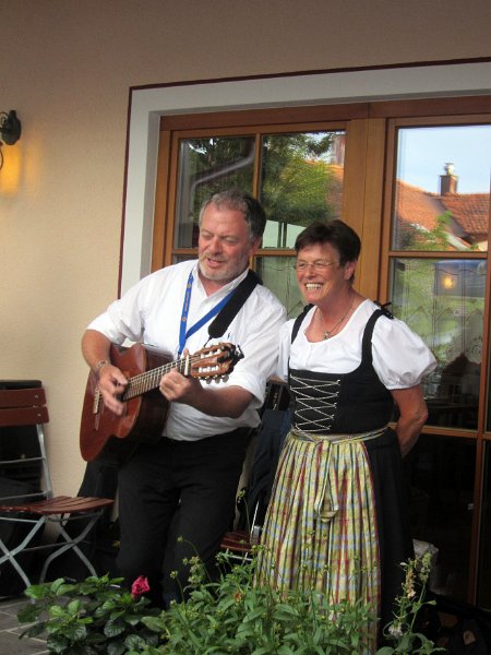allgau_2013_161.JPG - Christa kent Abschiedsstunde helemaal van buiten (Rik ook)